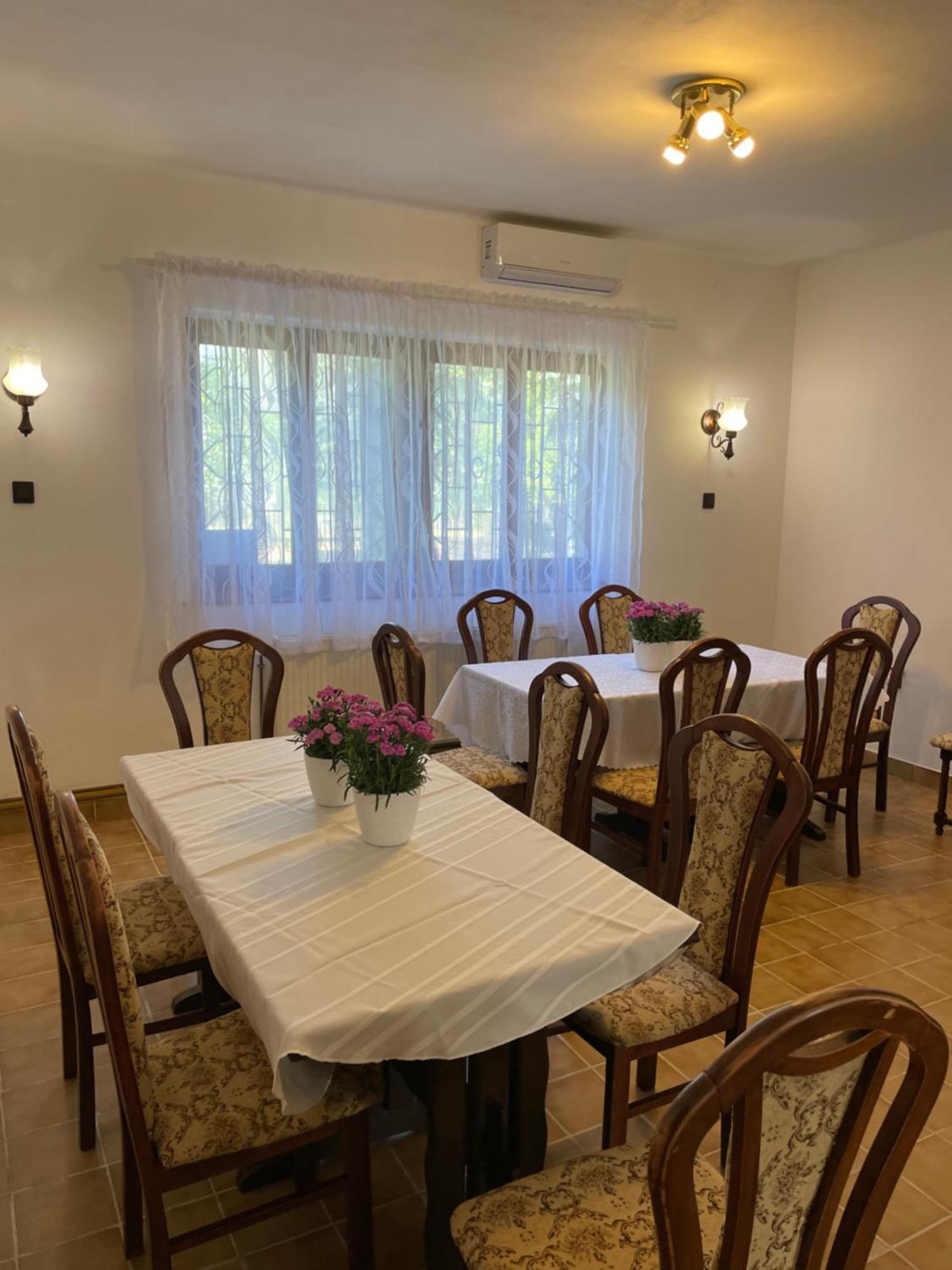 Gold Apartman Zamárdi Exteriör bild